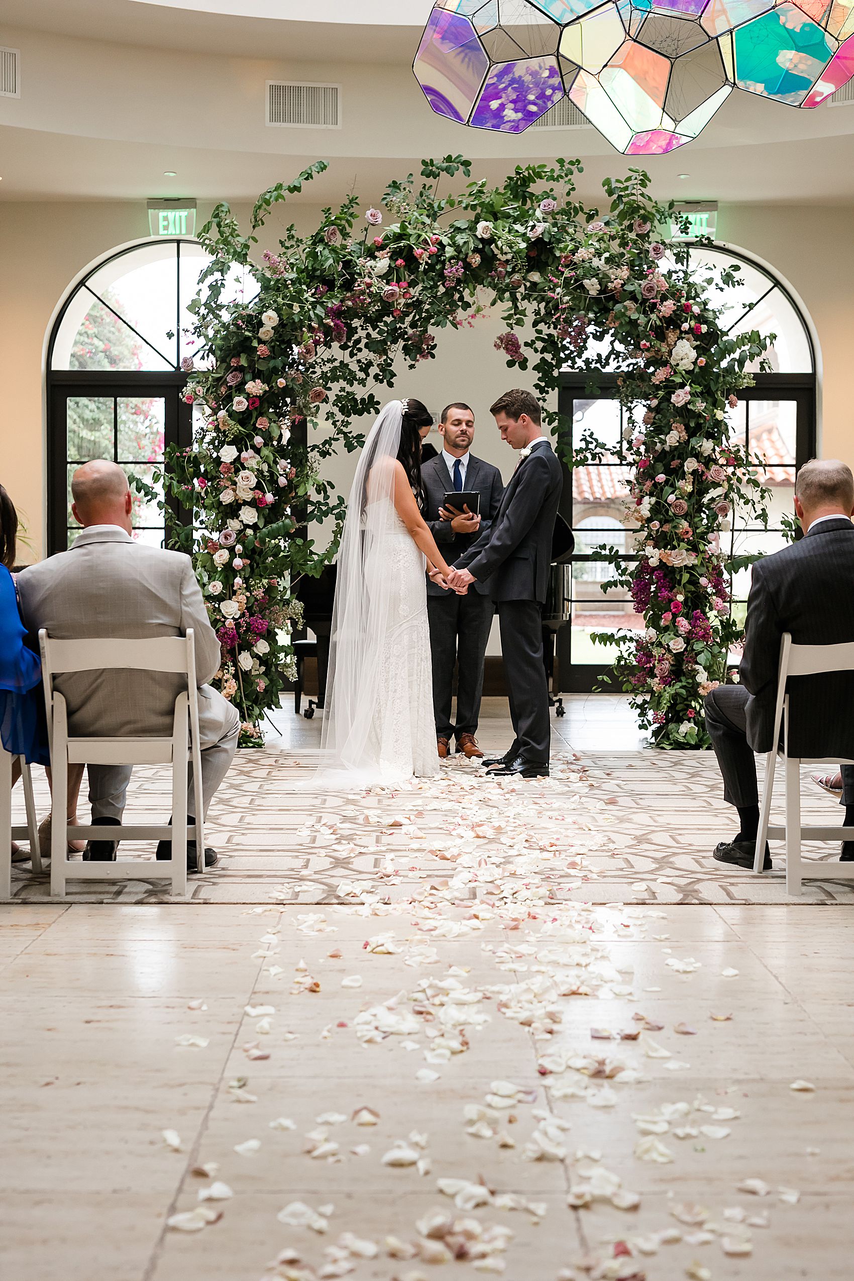 classic wedding ceremony at alfond inn atrium